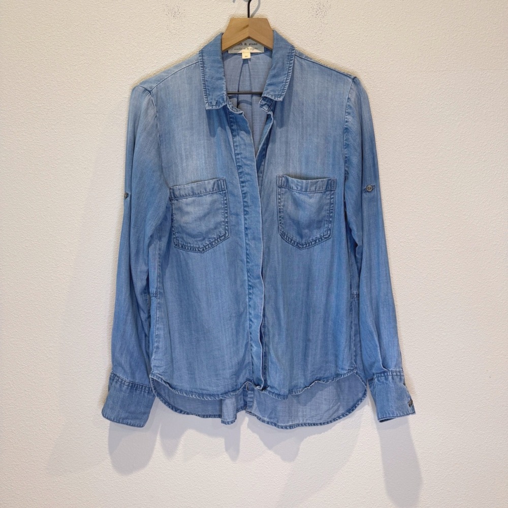 CLOTH & STONE Womens Tencel Roll Tab Split Back Denim Top Size M Coastal Minimal